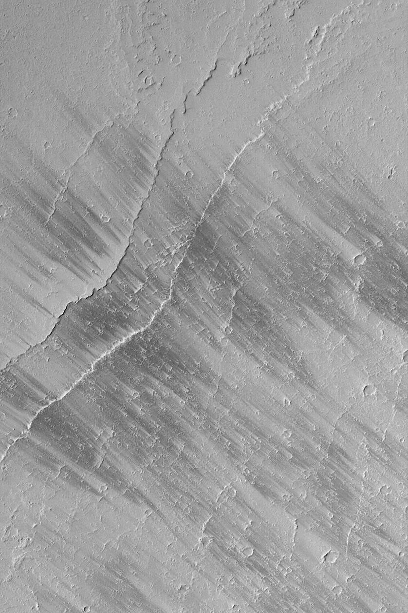 NASA's Mars Global Surveyor shows