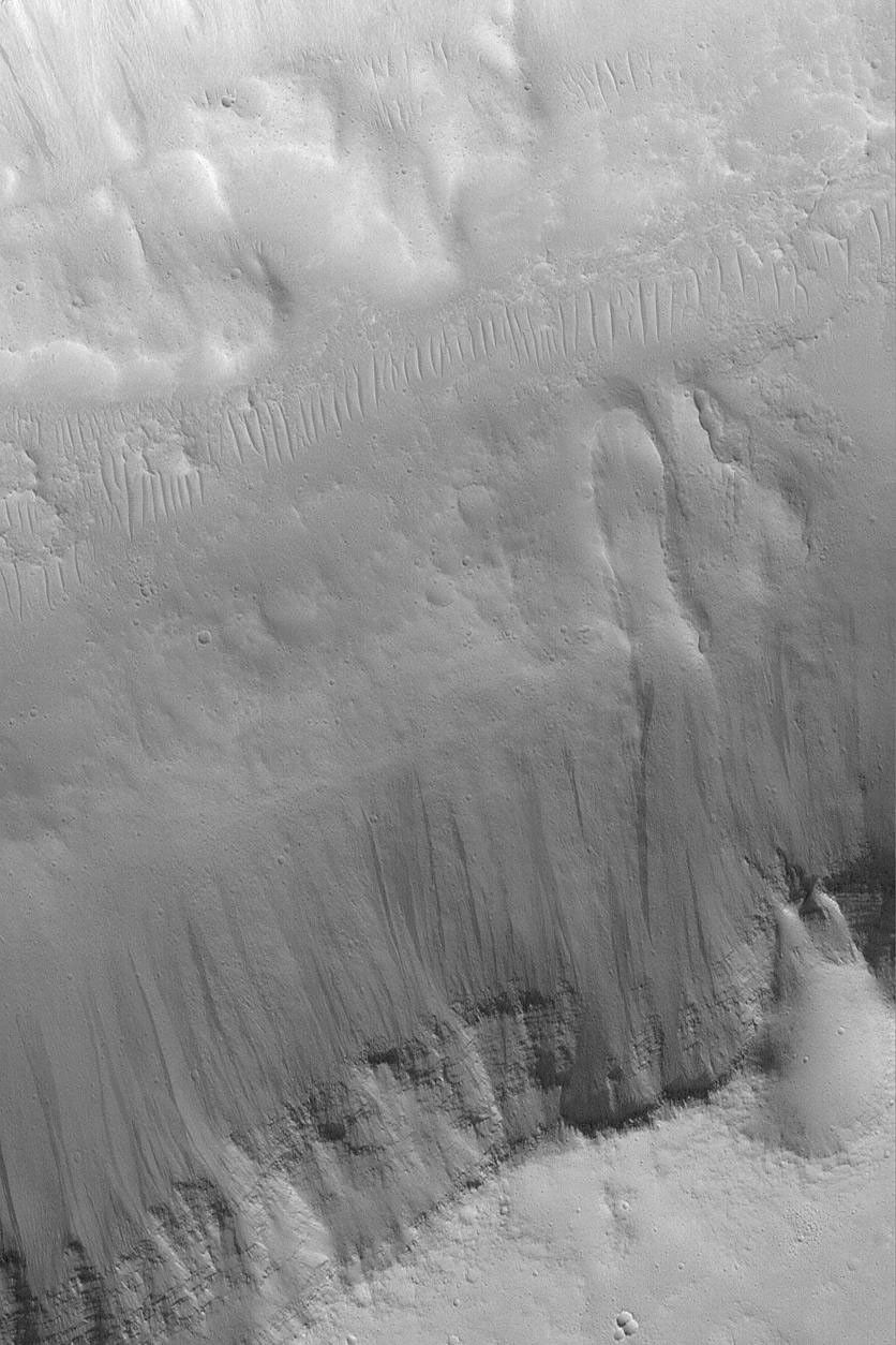 NASA's Mars Global Surveyor shows