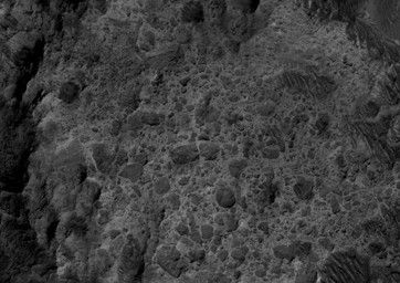 Click here for larger version of PIA09392