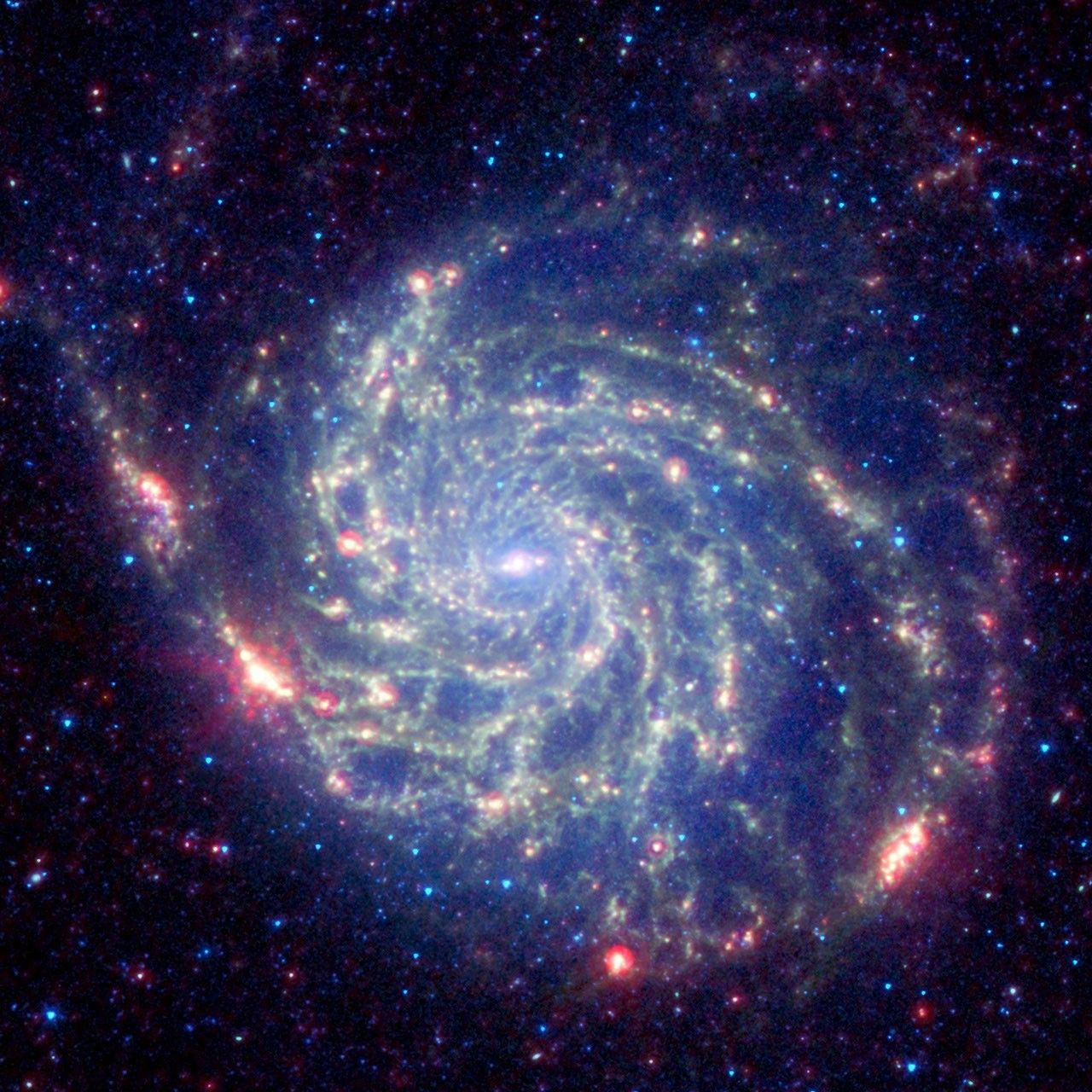 Spitzer Space Telescope's View of Galaxy Messier 101 - NASA Science