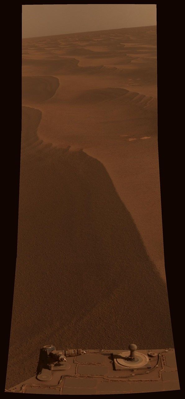 Two Worlds, One Sun - NASA Science