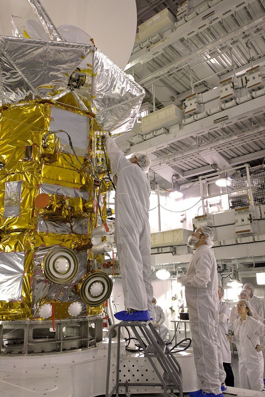 Less than two months before launch, team members conduct their final checks of NASA's Aquarius instrument at Vandenberg Air Force Base, Calif. Subsequent final instrument tests will be conducted on the launch pad.