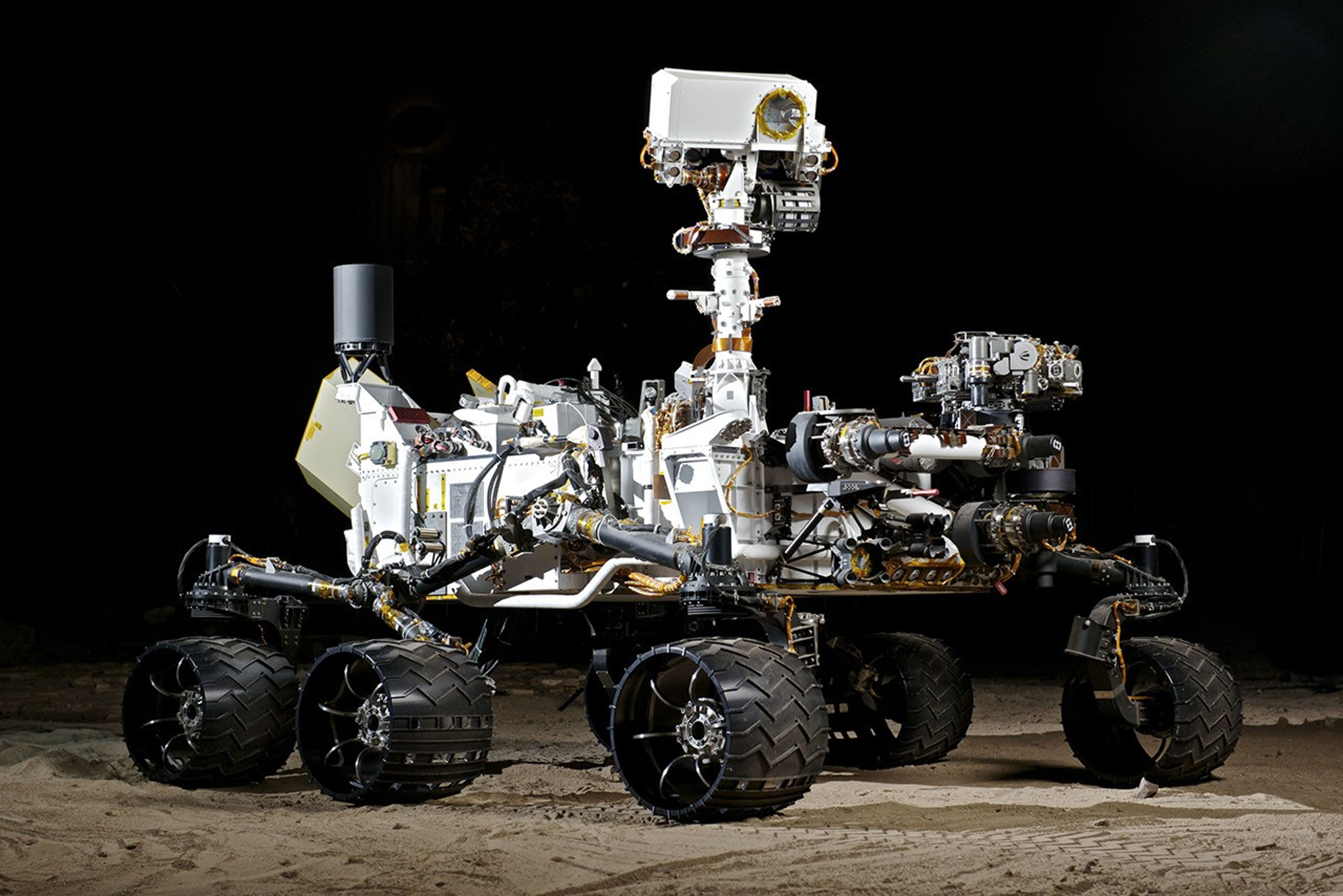 This photograph shows the Vehicle System Test Bed (VSTB) rover, a nearly identical copy to NASA's Curiosity rover on Mars.