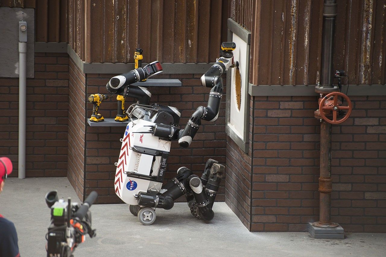 RoboSimian Cuts Hole in Wall - NASA Science