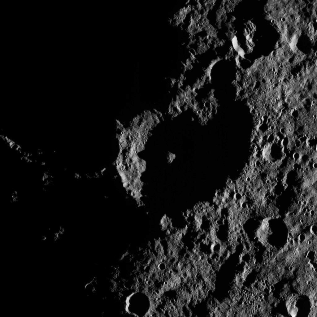 This image, taken by NASA's Dawn spacecraft, shows the surface of dwarf planet Ceres from an altitude of 915 miles (1,470 kilometers). The image, with a resolution of 450 feet (140 meters) per pixel, was taken on August 26, 2015.