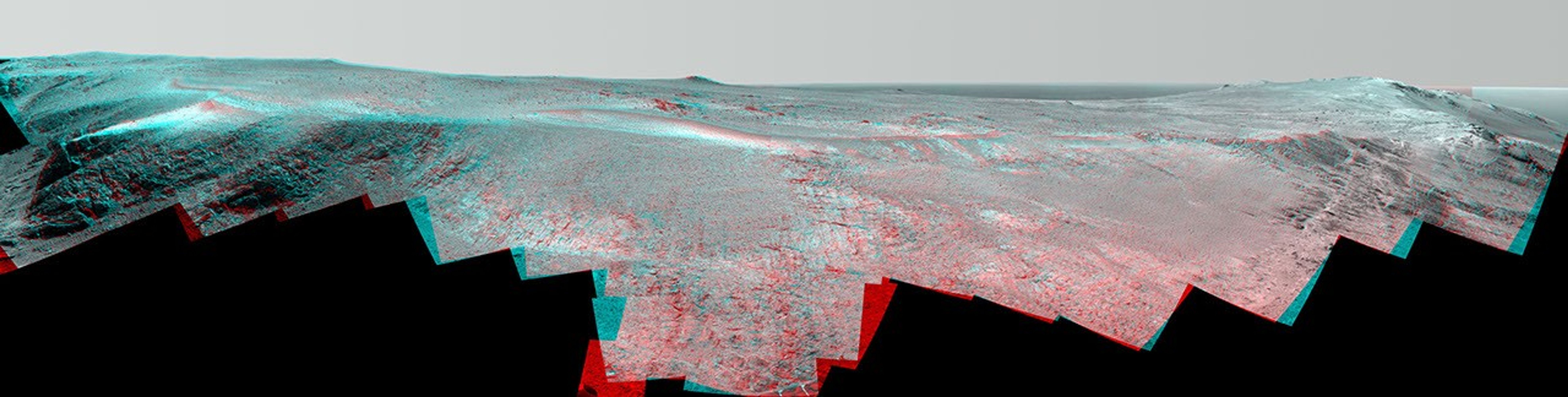 A ridge called 'Rocheport' on the western rim of Mars' Endeavour Crater spans this stereo scene from the Pancam on NASA's Mars Exploration Rover Opportunity.
