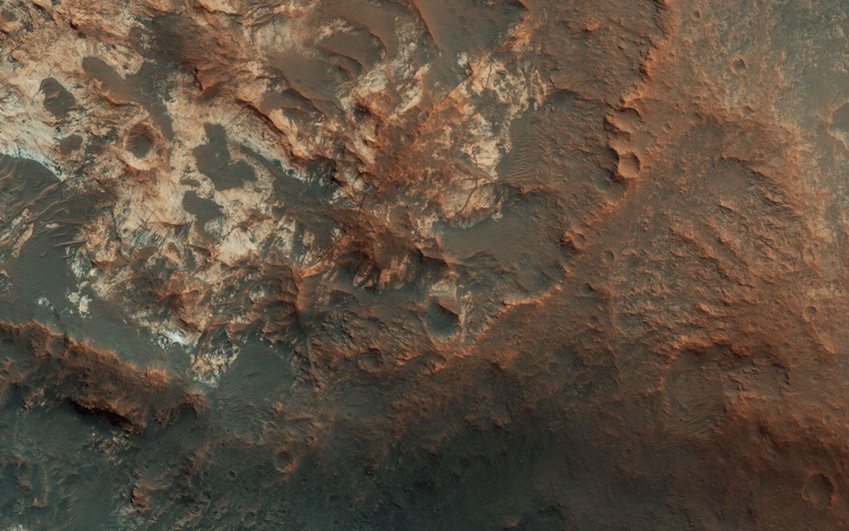 This image from NASA's Mars Reconnaissance Orbiter covers the entrance to Mawrth Vallis.