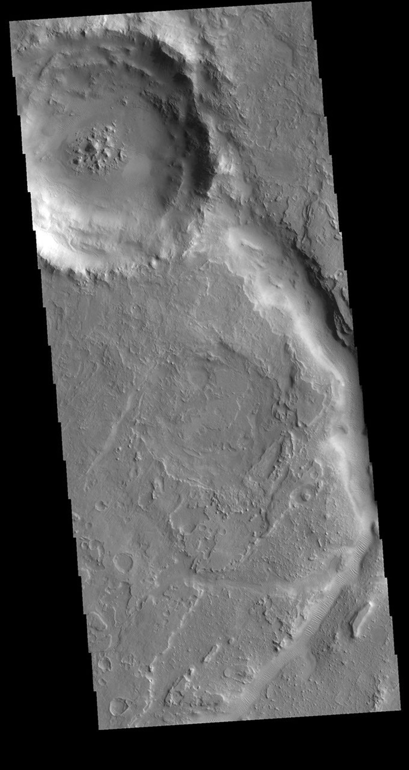 This image from NASA's Mars Odyssey shows a channel called Auqakuh Vallis.