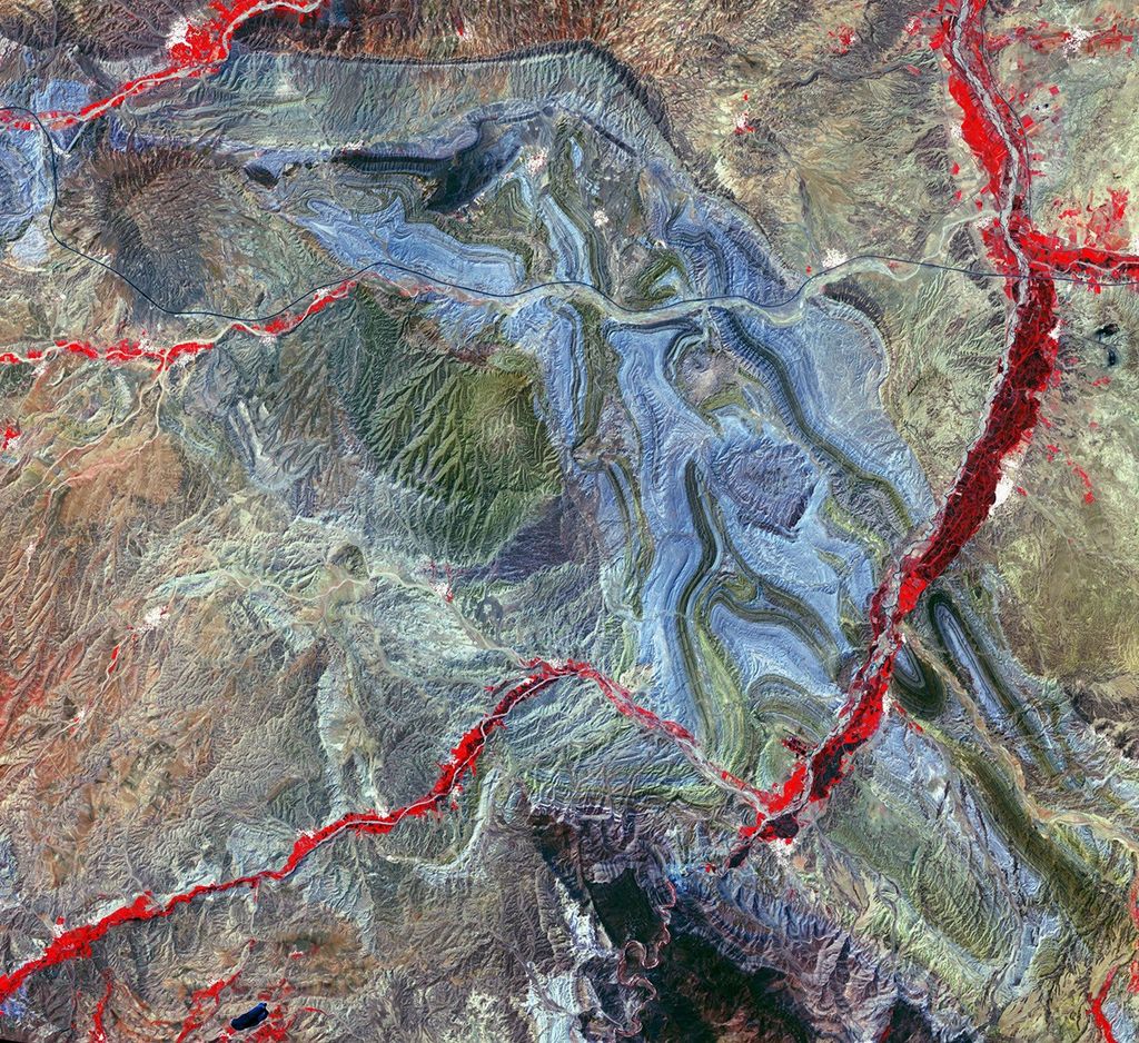 Folded Rocks, Iran - NASA Science