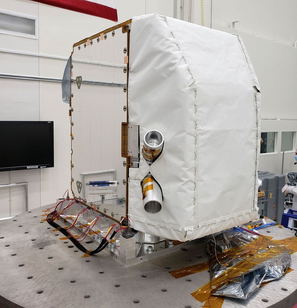 Point Spectrometer Imaging Spectrometer Fully Integrated - NASA Science