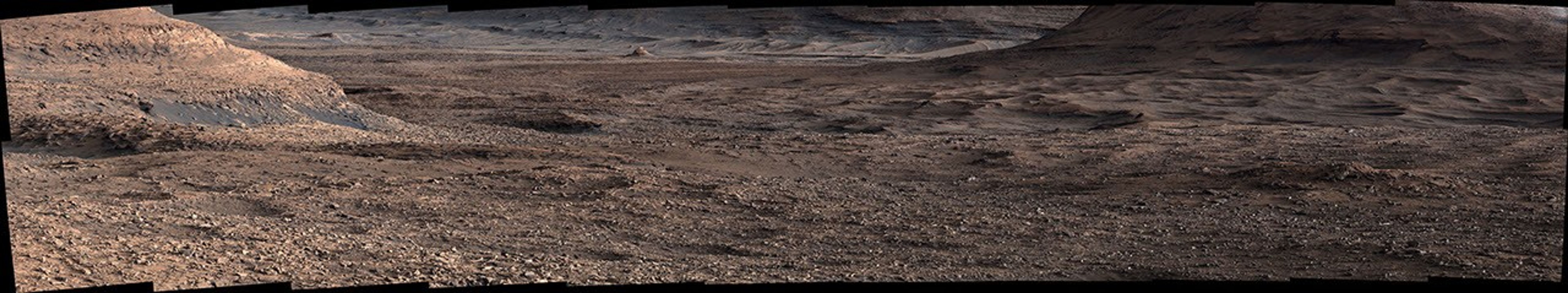 NASA's Curiosity Mars rover captured this scene while looking out across a region filled with boxwork patterns, low ridges that scientists think could have been formed by groundwater billions of years ago.