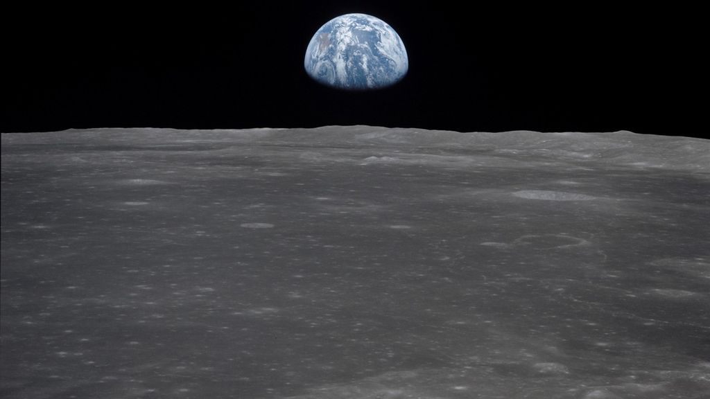 
			10 Things: What We Learn About Earth By Studying the Moon - NASA Science			