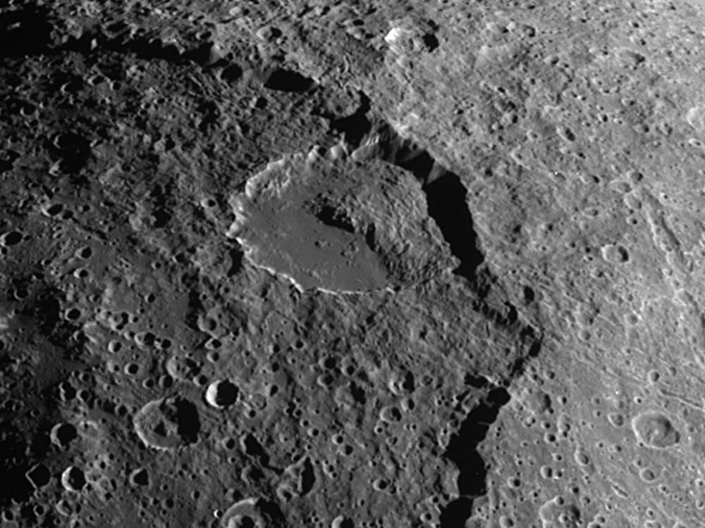 Iapetus
