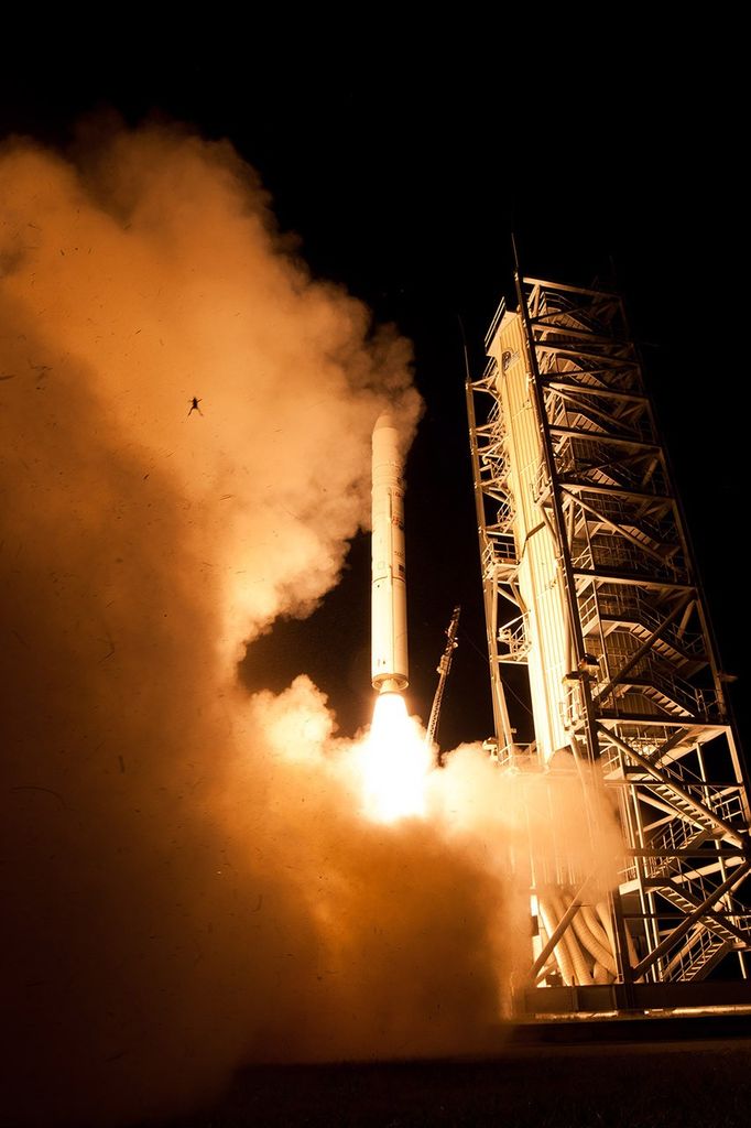 
			LADEE Frog Photobomb - NASA Science			