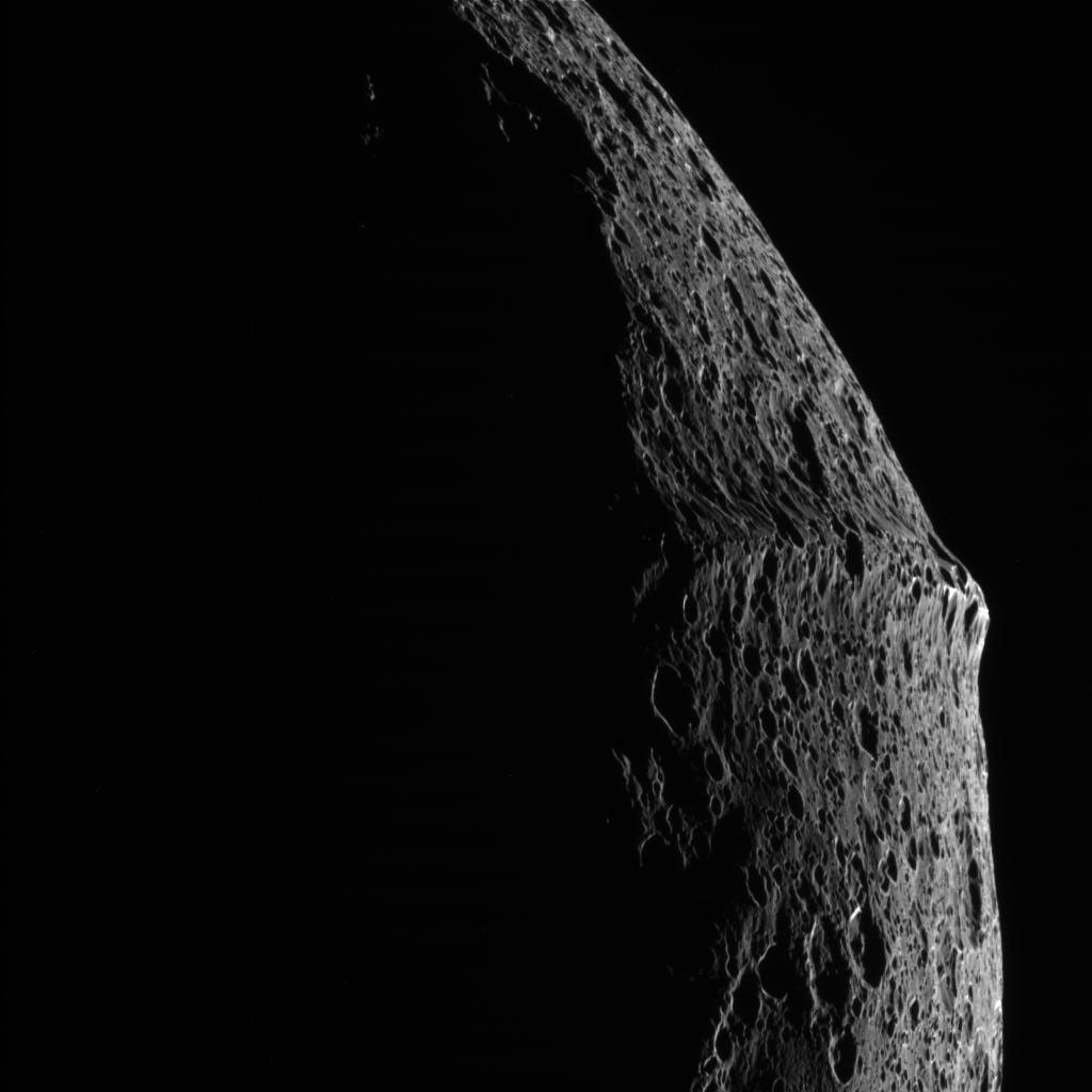 Iapetus