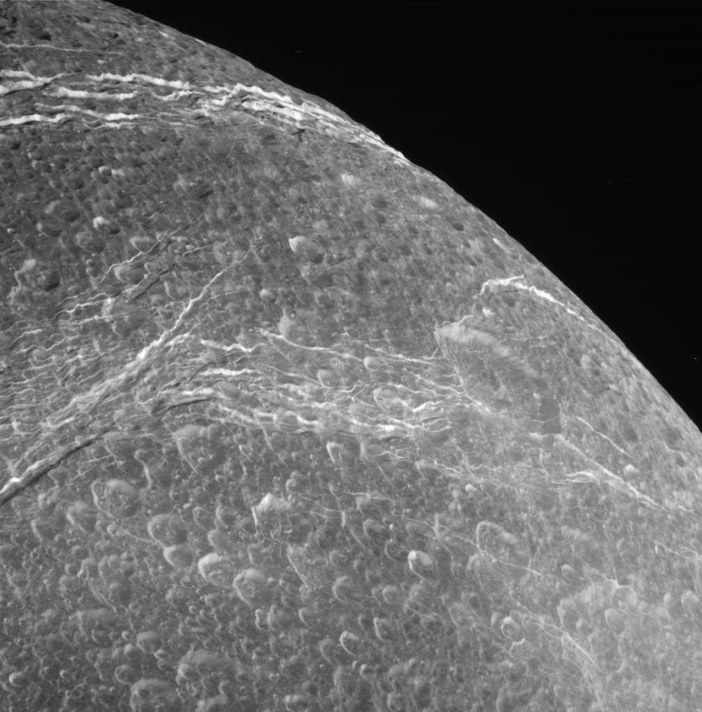 Dione