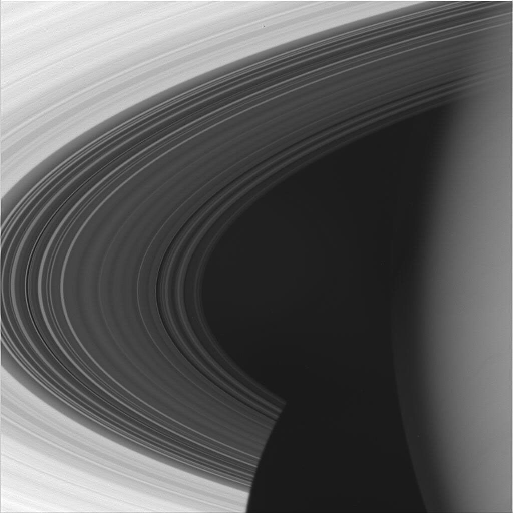 a beautiful image of Saturn and its rings