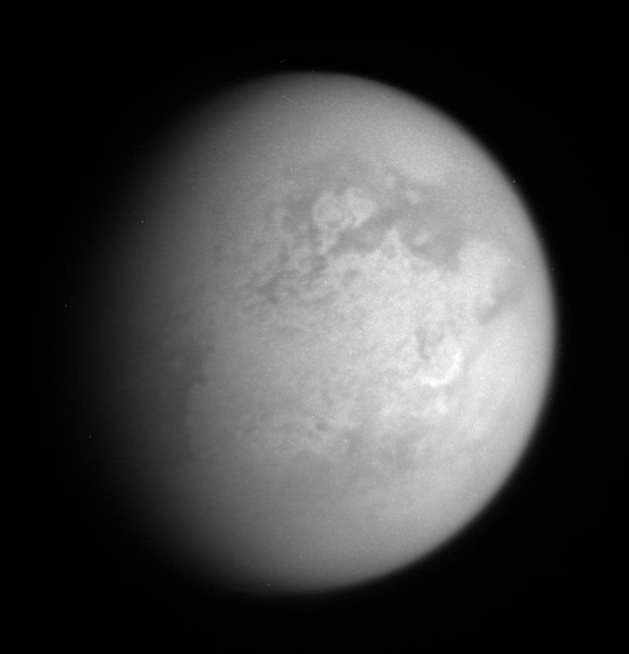 Titan's Hotei arcus