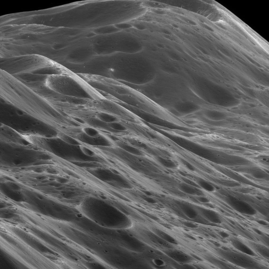 Mountainous terrain on Iapetus