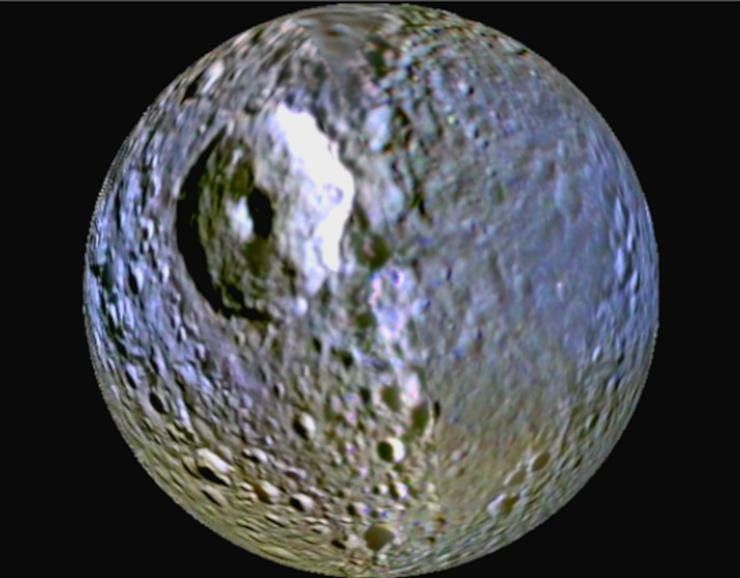 Mimas's bluish band