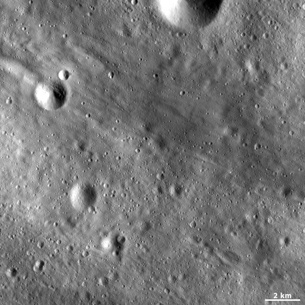 Patterns in Vesta's Regolith
