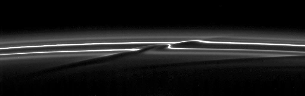 A streamer-channel feature in Saturn's F ring