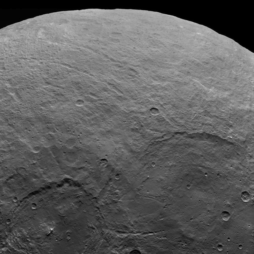 Dawn Survey Orbit Image 9