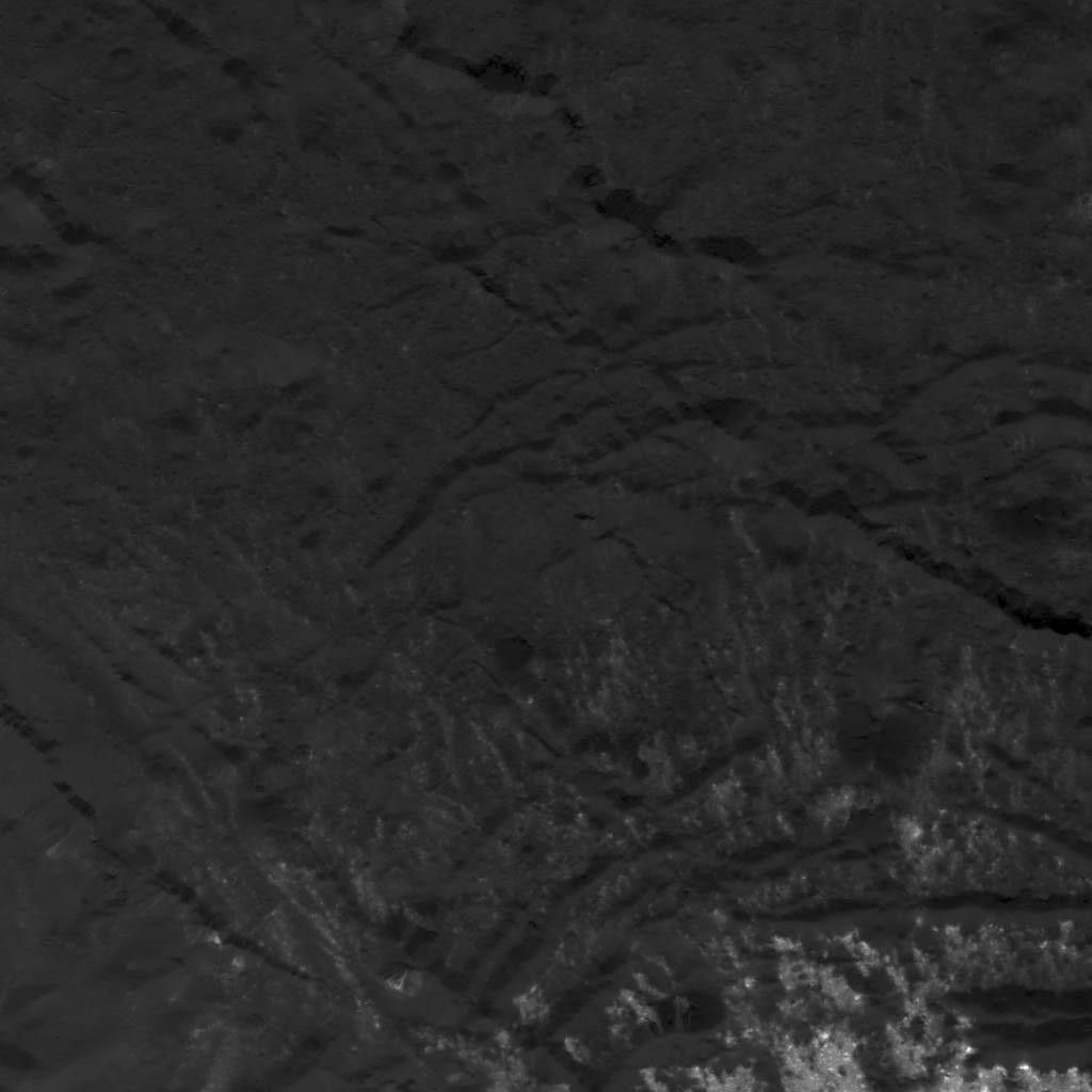 Fracture Pattern Near Cerealia Facula