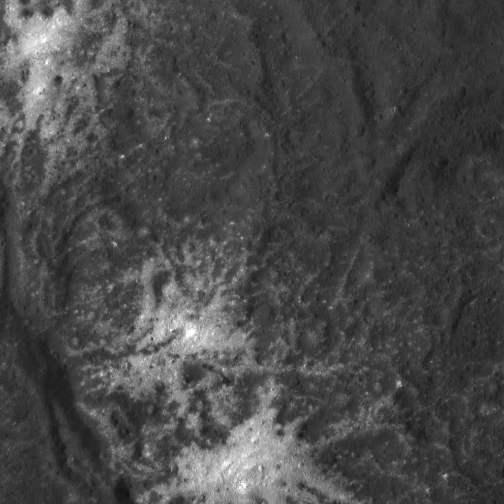 Fracture Network in Occator Crater