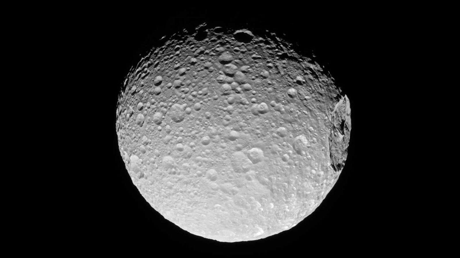 Herschel Crater