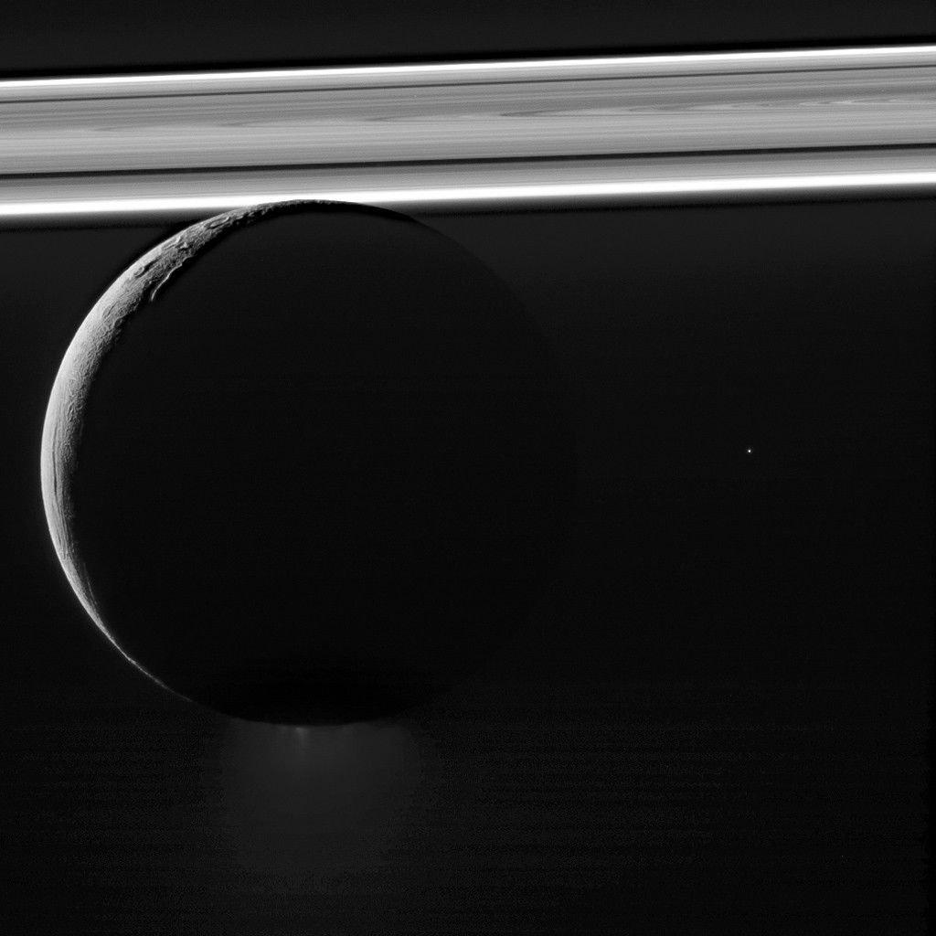 crescent moon and rings in backgrount